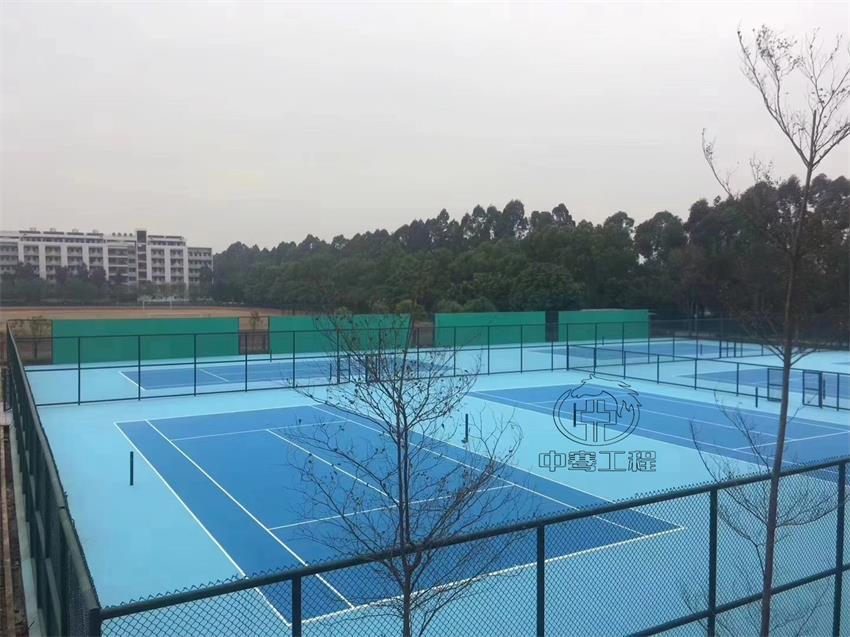 網球場1.jpg